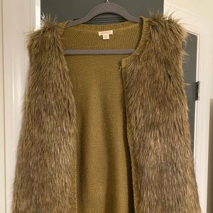 Brown fur vest. Sweater back. Worn twice.